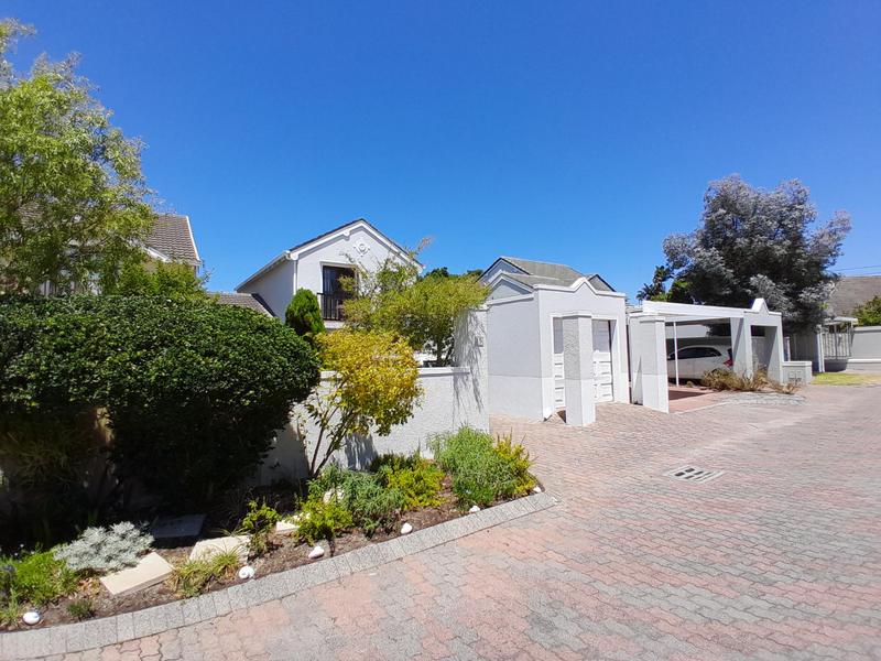 3 Bedroom Property for Sale in Rondebosch Western Cape